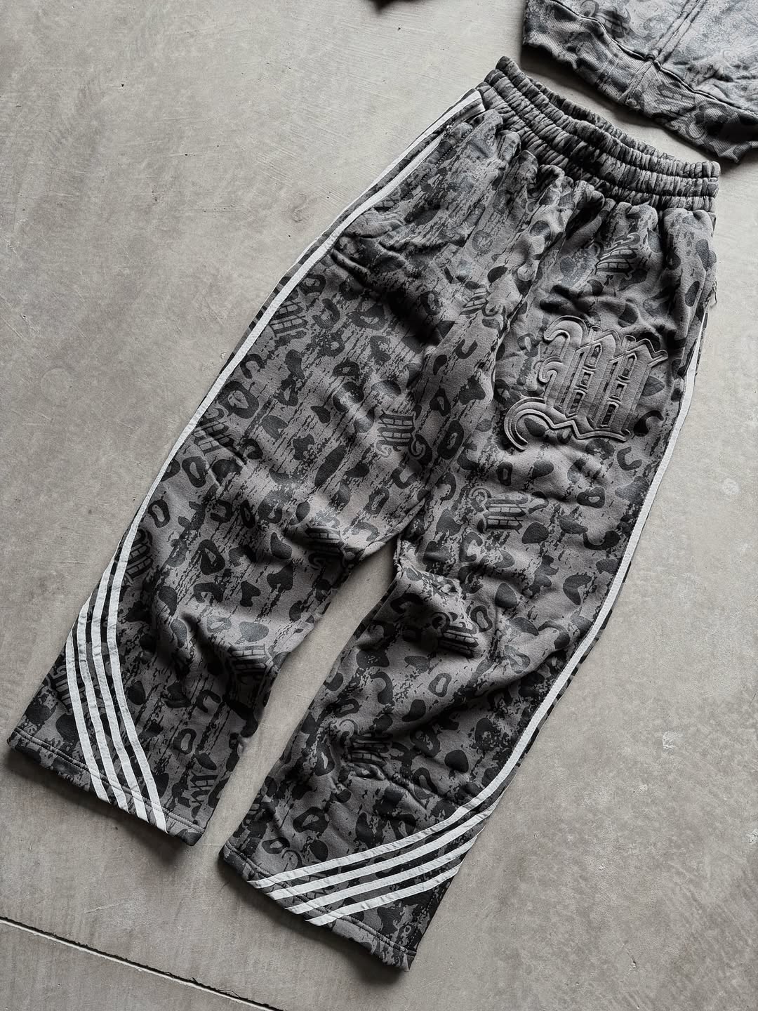 'CHEETA' Sweatpants